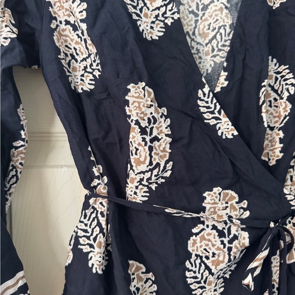 nWT fashion nova navy blue palsy Abby romper sz M - Picture 2 of 6